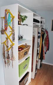 Meanwhile, you can put your shoe and clutch bag collections in the wall cabinet on the opposite side. 20 Incredible Small Walk In Closet Ideas Makeovers The Happy Housie