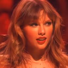 HAPPY BIRTHDAY Taylor Swift! Here’s an edit I made! I hope everyone likes  it!😊🫶🏻✨