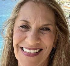 Happy Birthday to our admin wonder lady Nicky Murray, may you be blessed  with many more happy healthy years ahead!!