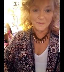 Mary Ellen and I volunteered at the Access Jewelry Box event tonight!