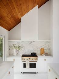 white kitchen cabinets