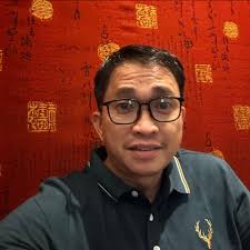 Bernard Martinez Lagatic