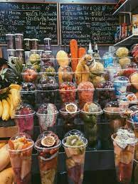 Dengar cerita di sana lelaki ini telah pergi 'buru' makanan yang sedap di hatyai menggunakan ktm sahaja. Food Hunting Ke Hatyai Dengan Bajet Rm200 Boleh Makan Puas Puas