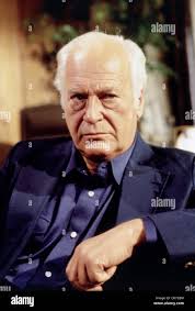 Curd jurgens -Fotos und -Bildmaterial in hoher Auflösung