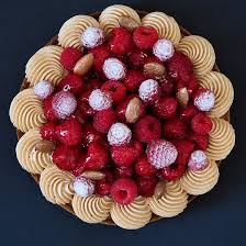 110 mentions j aime 2 commentaires sylvain piffeteau sylvain sly piffeteau sur instagram tarte framboise praline nicolasbernarde paris 美食 アントルメ お菓子