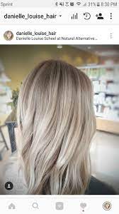Aveda Fall Ash Blonde Balayage Frisuren