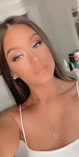 Ariel Phelps (@phelps94)