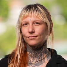 Tracking Coral Disease Attacking Hawaiʻi's Reefs Is All-Hands-On-Deck Job