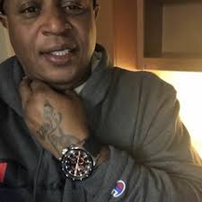 Listen to playlists featuring Busted Live by Stephanie McDee online for  free