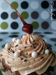 C Est Ma Fournee Cupcakes Au Praline Recette Tarte Cupcakes Alimentation