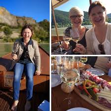 Die weingärten werden von der ganzen familie gepflegt und die weine in alter manier gekeltert. Insider Tipps Wachau Von Katja Scharnagl Trinkreif At Premium Vintage Wine
