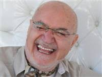 Hep böyle kal, hep cana yakın. Hincal Uluc 70 Inci Yasini Dostlariyla Kutladi Takvim