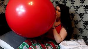 YOUR GF ACCEPTS YOU ARE A LOONER AND BLOWS UP A BALLOON FOR YOU