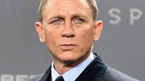 James Bond No Time to Die: Daniel Craig used to lock himself inside due to  overwhelming fame