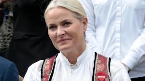 We did not find results for: Mette Marit Eine Mutige Sehr Personliche Offensive Welt