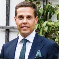 Karen Umscheid's Instagram, Twitter & Facebook