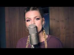 Michelle davina hoogendoorn (born 12 november 1995), known by her stage name davina michelle, is a dutch singer and youtuber. L542ogpryhvydm