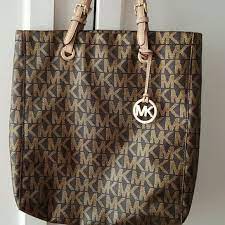 Also set sale alerts and shop exclusive offers only on shopstyle. Michael Kors Purse Beautiful Large Mk Purse Brown With Gold In Euc Michael Kors Bags Shoulder Bags Purses Michael Kors Michael Kors Purses
