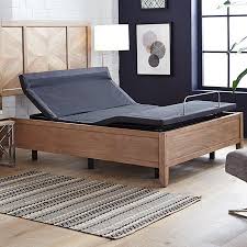 Crafted of metal, it sports a versatile black finish and stands fixed at four feet tall for a low profile that won't overwhelm your space. Member S Mark Queen Premier Adjustable Base With Pillow Tilt And Massage Sam S Club