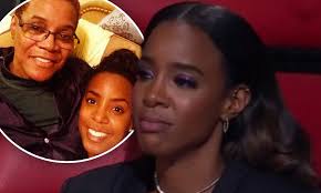 The Voice coach Kelly Rowland breaks down in tears over late mother