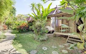 Reka bentuk rumah banglo terkini pictures to pin on via www.pinsdaddy.com. Gambar Rumah Kampung
