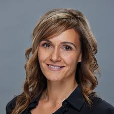 Sonya Sharp's Instagram, Twitter & Facebook