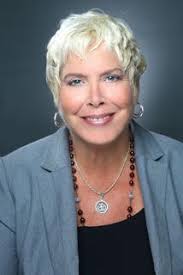 Paige Mansfield's Instagram, Twitter & Facebook