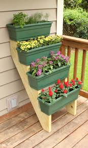 How To Make A Tiered Container Garden Southern Patio Vegetable Garden Design Small Gardens Garden Projects