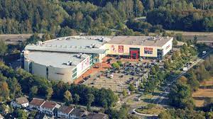 Corona Krise Mobelhauser Xxl Lutz In Ludenscheid Und Roller Markt In Plettenberg Durfen Offnen Kreis Und Region