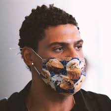 Do you know the Muffin Man?! Ryan Reaves brought the mask fashion to the  bubble.