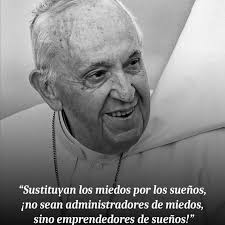 Un legado, un ejemplo; pensó, vivió y actuó apegado a su filosofía. Hasta  siempre Papá Francisco . . . #papafrancisco #francisco
