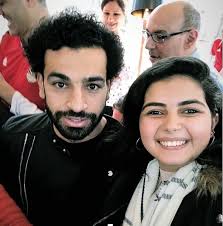 Ahmed Hamouda 3ayza 2atswar sora zay murad osman kda romantic awi 😎..  Sarah ana khol2y daya2 😑 Expectation vs reality 😂 Sherif Moustafa el  meswar 😂😂 #expectationvsreality #etisalatlondontrip #eliteroamingbundle  Etisalat Egypt https://www.facebook ...