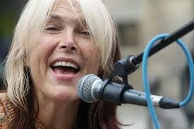 Meet Cornwall's happiest busker