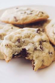 It seems most dessert recipes have gluten or dairy in them so it becomes even more frustrating for someone going gluten and dairy free to satisfy that sweet tooth. Best Gluten Free Chocolate Chip Cookies Momables