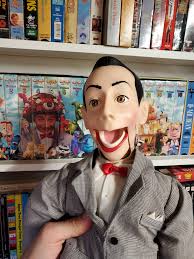 This is all I have. It had 4:20 blown in it.. Broke my heart when an idiot  smashed it over my coffee table. Very simple straight tall (?18"), ice  catcher dimple, fumed...i