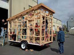Dee S Field Report From The Casa Pequena Tiny House Building Workshop Padtinyhouses Com Tiny House Listings Tiny Houses For Sale Building A House