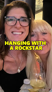 Lorraine Crosby Singer