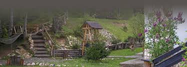 Cazare la casute la munte. Pensiunea Verde Crud Cazare Pensiuni Munte Rasnov Cheile Rasnoavei