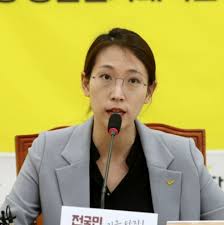 사설 코로나 비대면 시대의 비극… Am9xlwy Eclllm