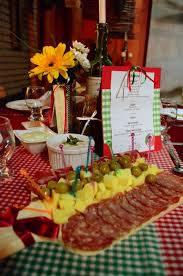 Italian party table decoration ideas. Pin By Elen Costa On Italian Party Ideas Italian Dinner Party Italian Dinner Party Decorations Italian Dinner Table
