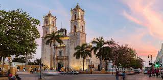 Город в мексике, юкатан, вальядолид (ru). Valladolid A Magical Town In Yucatan
