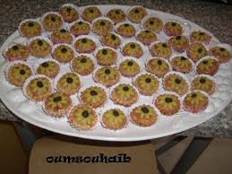 Gateau Fleur De Tournesol Le Sucre Sale D Oum Souhaib En 2020 Gateau Algerien Recette Facile Sucre Sale