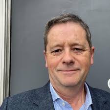 Josh Lyne's Instagram, Twitter & Facebook