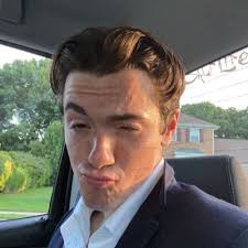 Peter Letizia (@pletizia27)