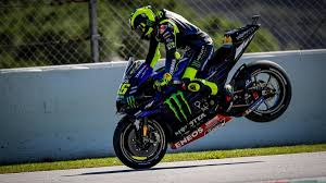 See more ideas about valentino rossi, valentino, rossi. Valentino Rossi Ist Bei Covid 19 Immer Noch Positiv Sein Nachfolger Wird Gerloff Vmax Si Sein