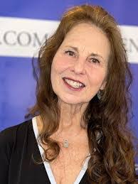 Stacy Neuman's Instagram, Twitter & Facebook