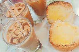 cha chasm teng in hong kong get pineapple buns and egg tarts and milk tea pineapple buns don t actually have pineapple this just refers to th eat chaan food