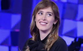 In 1997, toffanin was a contestant for miss italia but did not win. Verissimo Maria Elena Boschi Imbarazzata Silvia Toffanin Esagera Cosi Litigo Quando Torno A Casa Il Tempo