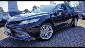 Camry hybrid's powerful shape and captivating style will announce your arrival—with authority. 2020 Toyota Camry Hybrid Executive Youtube