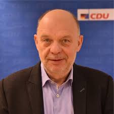 Franz-Peter Diekmann |